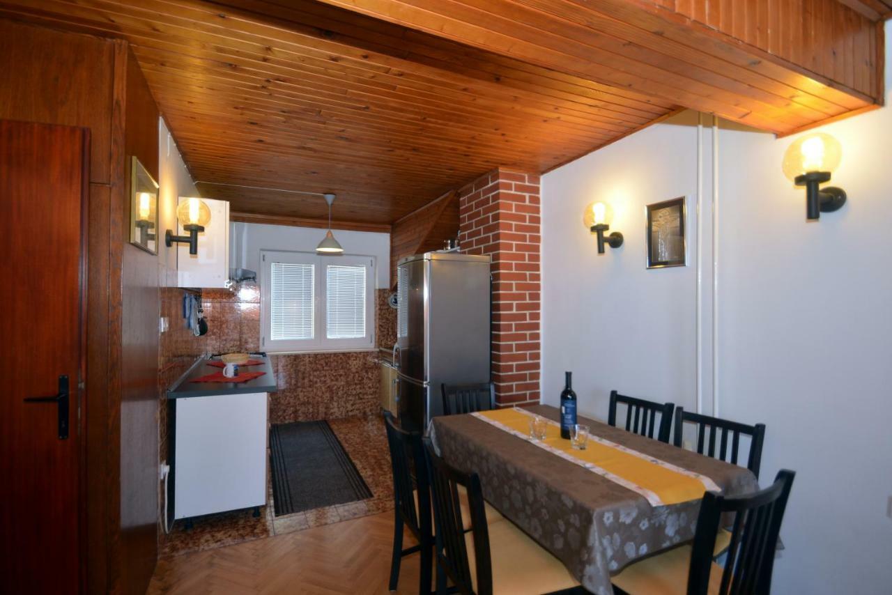 Apartment Mimica-Croatia , Omis , Center ภายนอก รูปภาพ