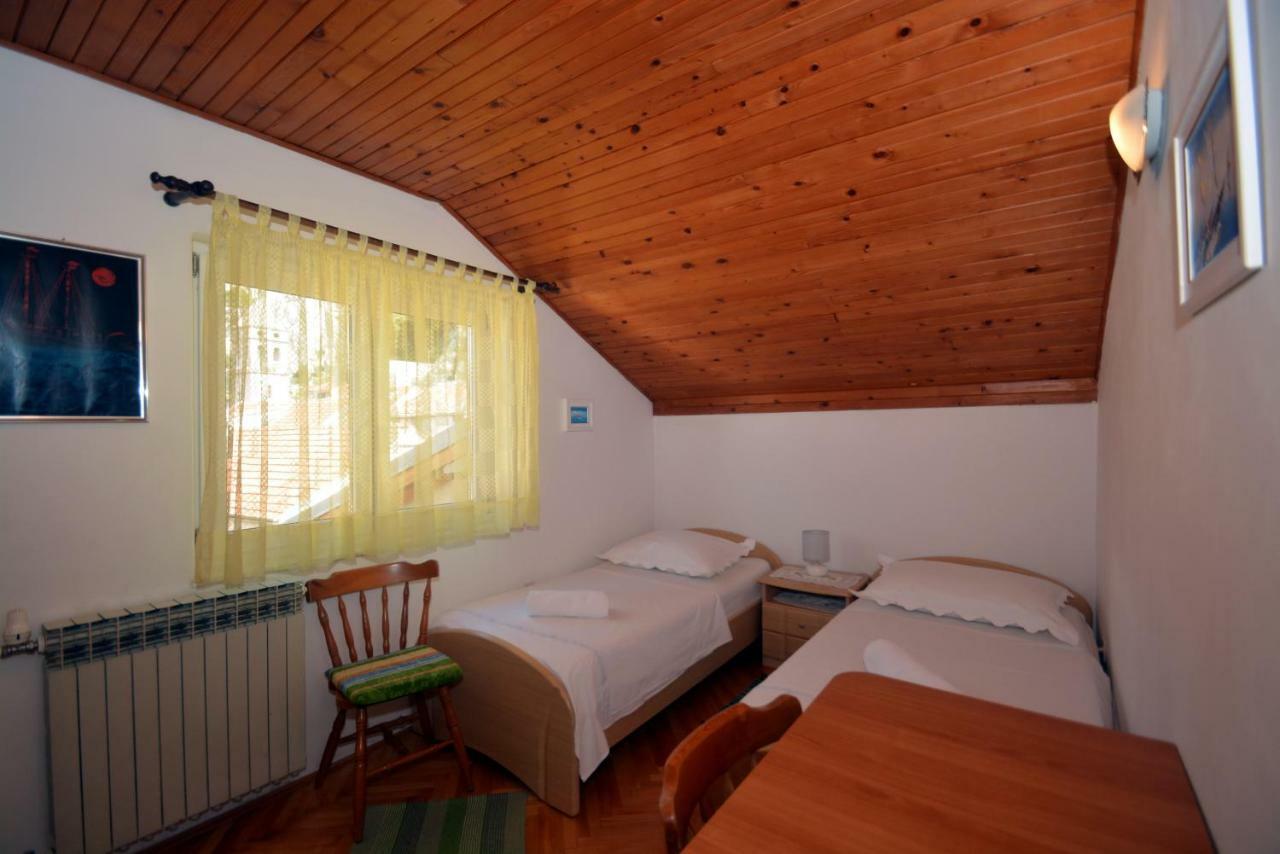 Apartment Mimica-Croatia , Omis , Center ภายนอก รูปภาพ