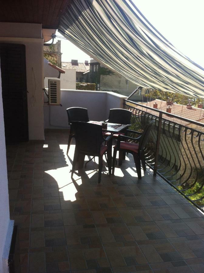 Apartment Mimica-Croatia , Omis , Center ภายนอก รูปภาพ